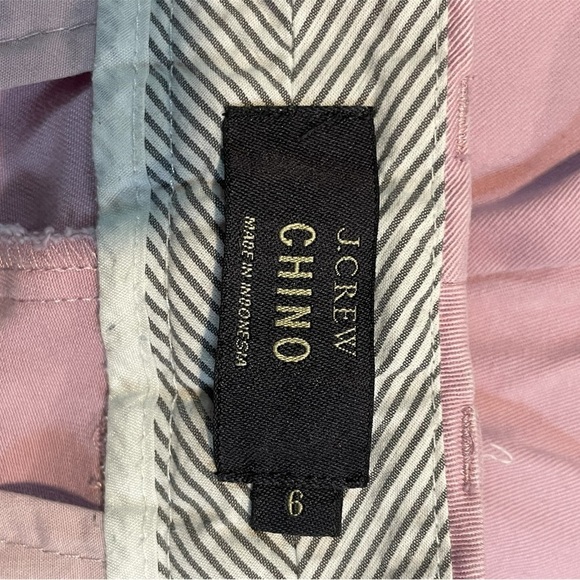 J. Crew Women's Chino Shorts Gently Worn Lavender Size 6 - Picture 3 of 3
